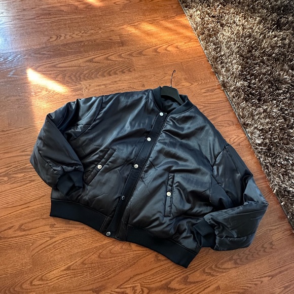 STOLEN GIRLFRIENDS CLUB - BOMBER REVERSIBLE - Picture 2 of 8